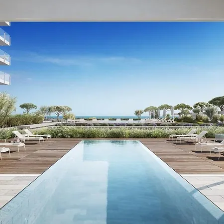 The Summer Lido di Jesolo