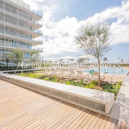 The Summer * Lido di Jesolo