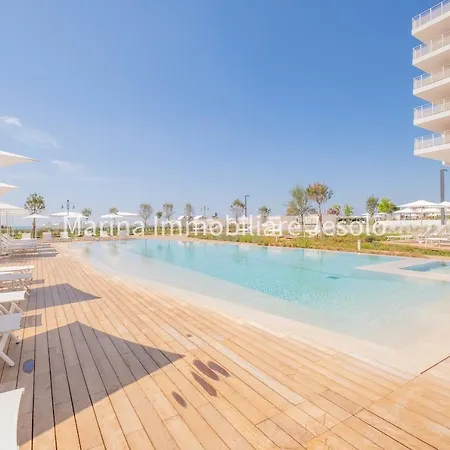 The Summer * リド・ディ・イエゾロ