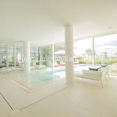 The Summer * リド・ディ・イエゾロ